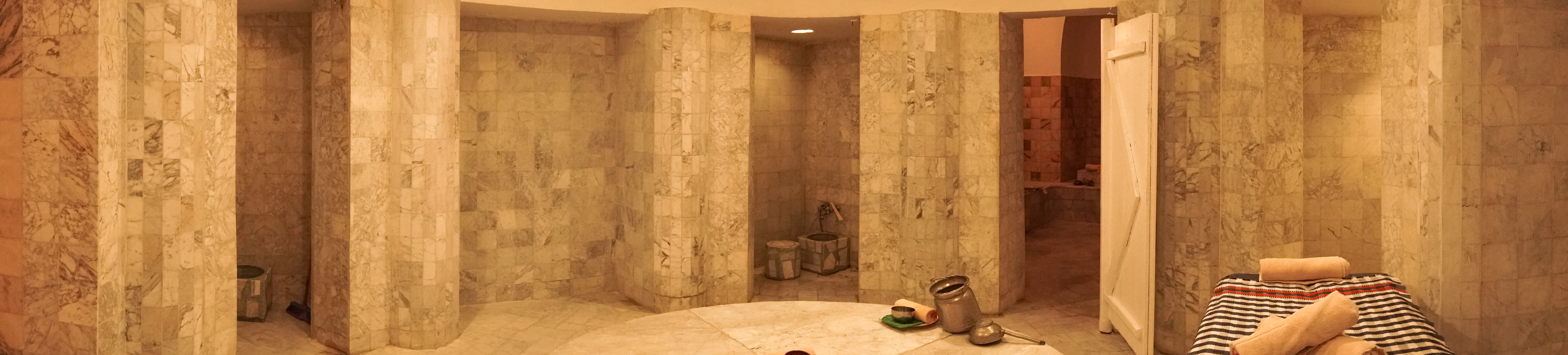 Sahara Mirage Spa Entrance